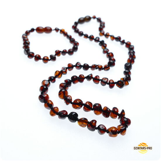 Komplekts: dzintara krelles un rokassprādze